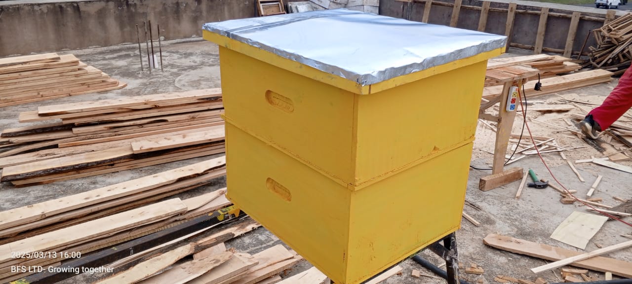 Langstroth Beehive - Image 2
